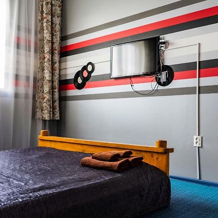 Hostel Villa Roma Лвив Екстериор снимка